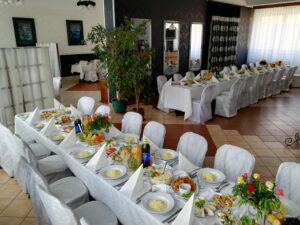 Sala na przyjęcia lustra stół 2